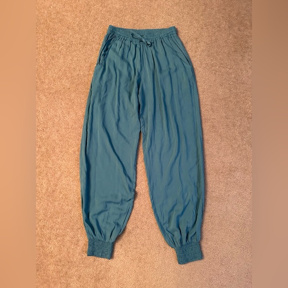 SKEMO basics Solids Babucha Pants, Harem, Aqua Size Medium - New With Tags ￼ - Picture 1 of 9